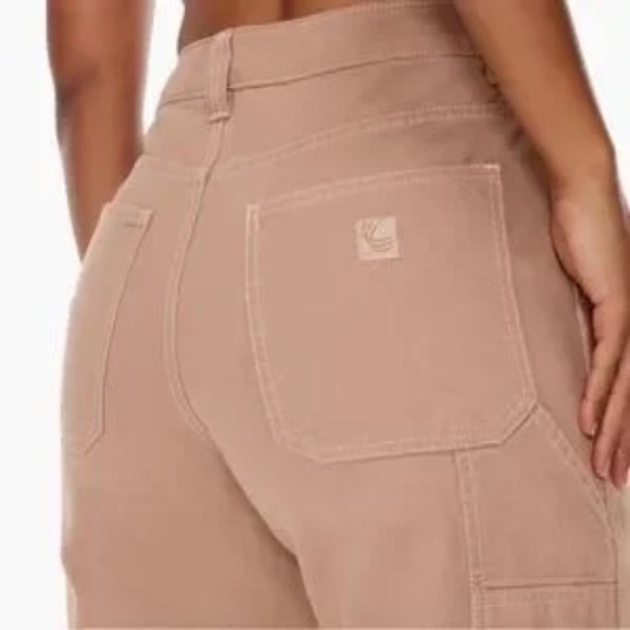 SOLD! Aritzia TNA Greenwich Pants – Size 00 (Fits Like 25” Waist) - Picture 1 of 6